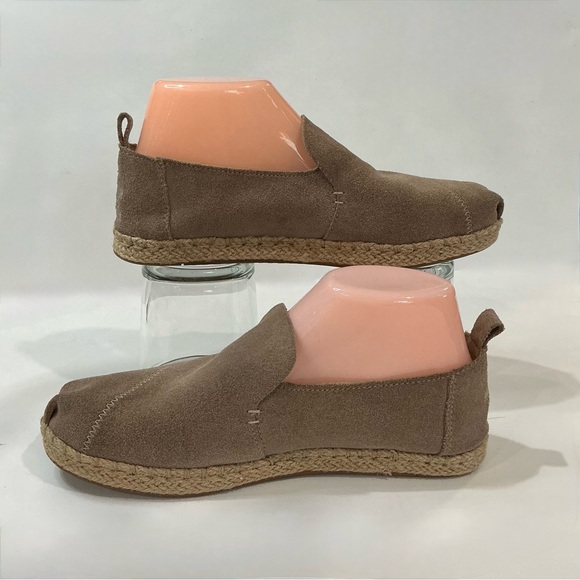 Toms Suede Leather Slip On Shoes Women 7 EU 37.5 Alpargata Espadrille Tan Beige - Picture 2 of 6
